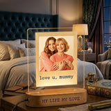 Shayona Gift Shop Personalized Photo LED Night Light for Mom – Custom Acrylic Lamp with Picture and Text, “Love You Mommy” Engraved Design, Wooden Base Bedside Lamp, Unique Mother’s Day Birthday Gift from Daughter or Son, Home Bedroom Decor