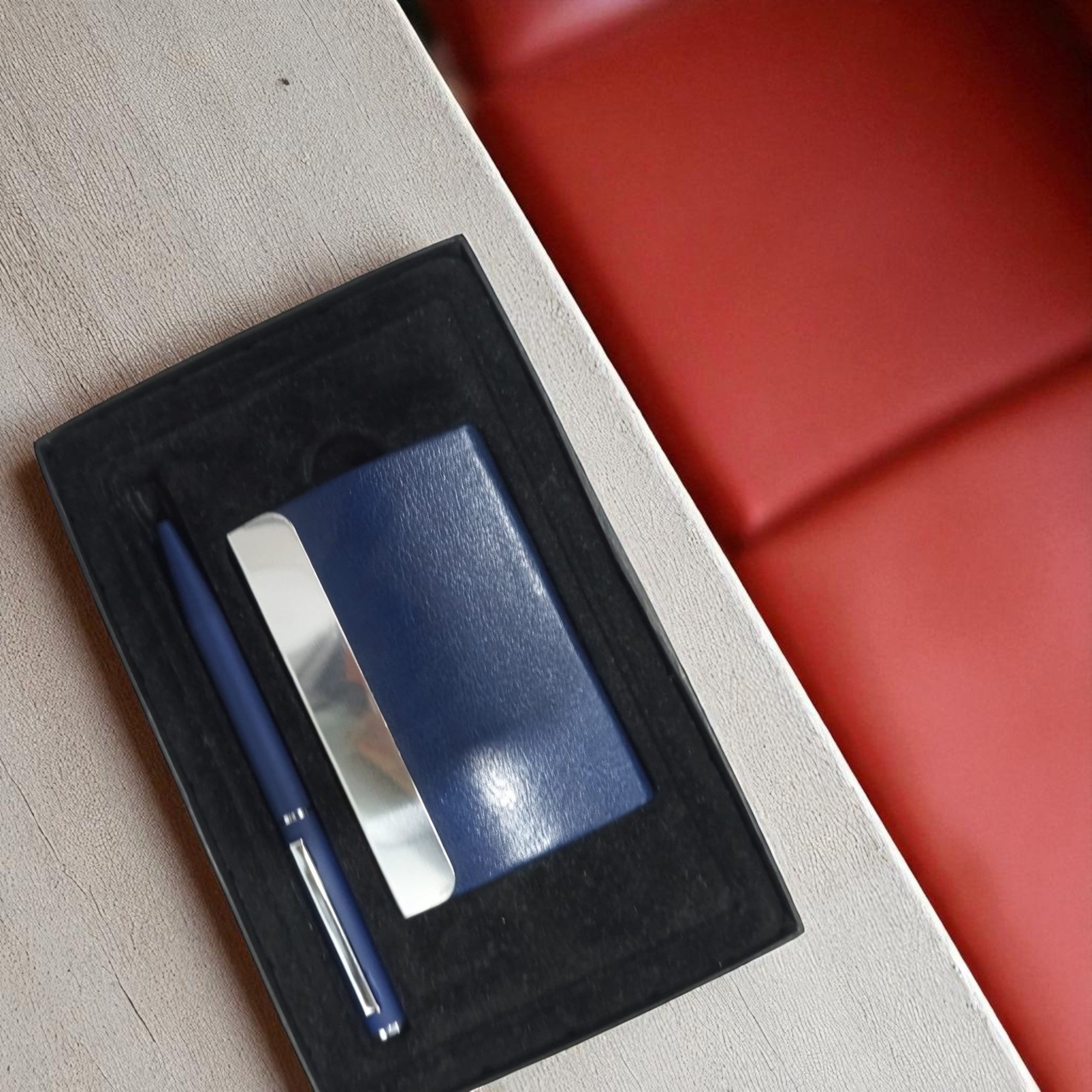 Shayona Metal  Pen Blue Cardholder Gift Set For  Employee Joining Kits