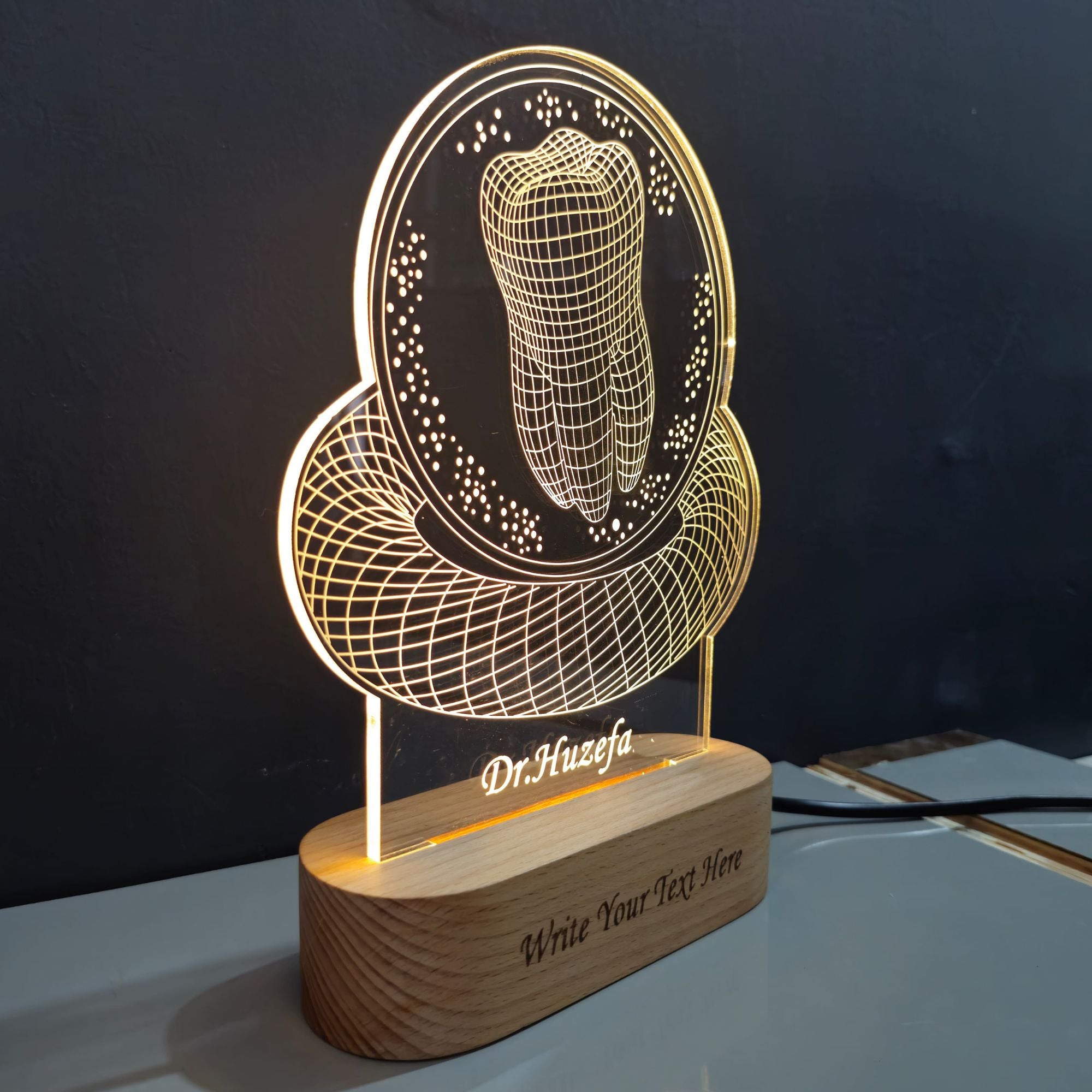 Shayona Gift Shop-Personalized Dentist Tooth Emblem 3D Acrylic LED Night Light | Custom Doctor Name Engraved Desk Lamp with Wooden Base | Professional Gift for Dentists, Dental Surgeons & Students